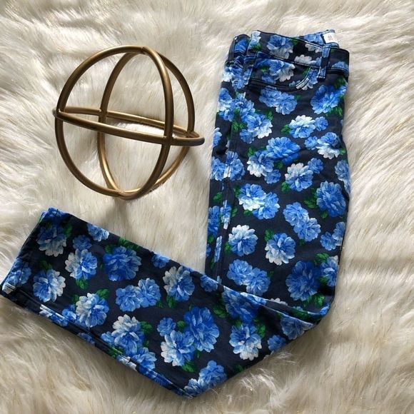 🦋Abercrombie & Fitch Floral Pants🦋 - Picture 1 of 7